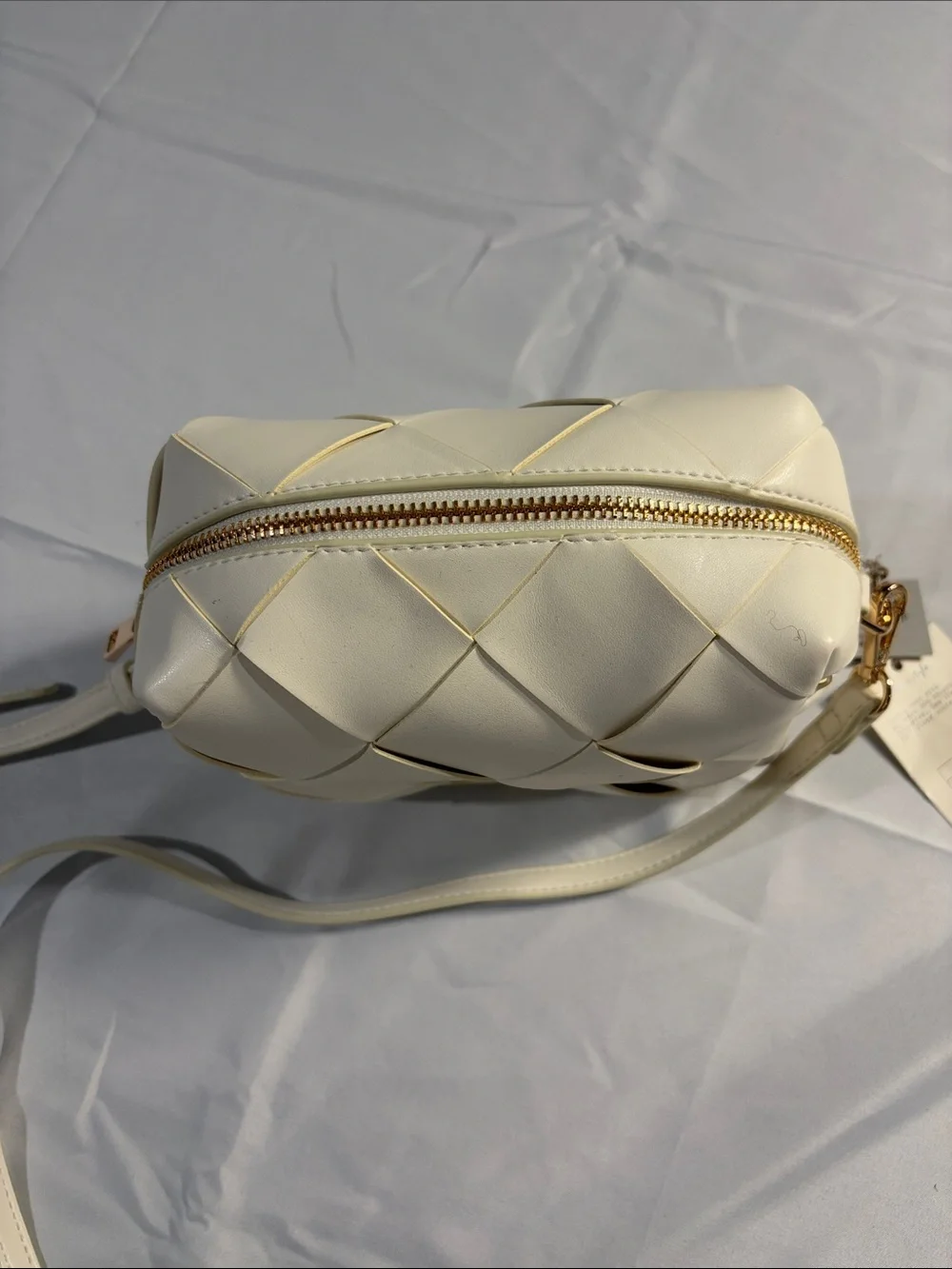 a new day compact woven